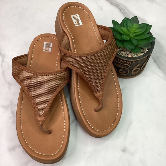 Fitflop Shoes - NEW FITFLOP SIZE 9 TAN SHOES LULU STRAW TOE POST WEDGE SANDALS SUMMER BEACH NWT